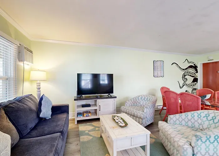 Brooklyn's Casa Rosa * Ocean City