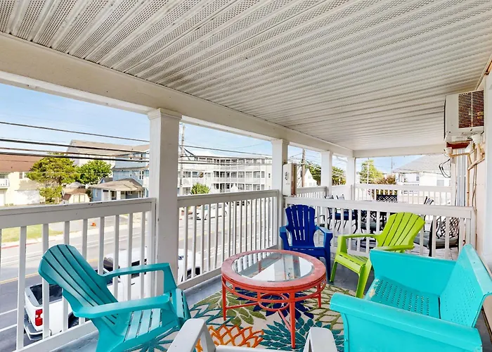 Brooklyn's Casa Rosa Apartment Ocean City